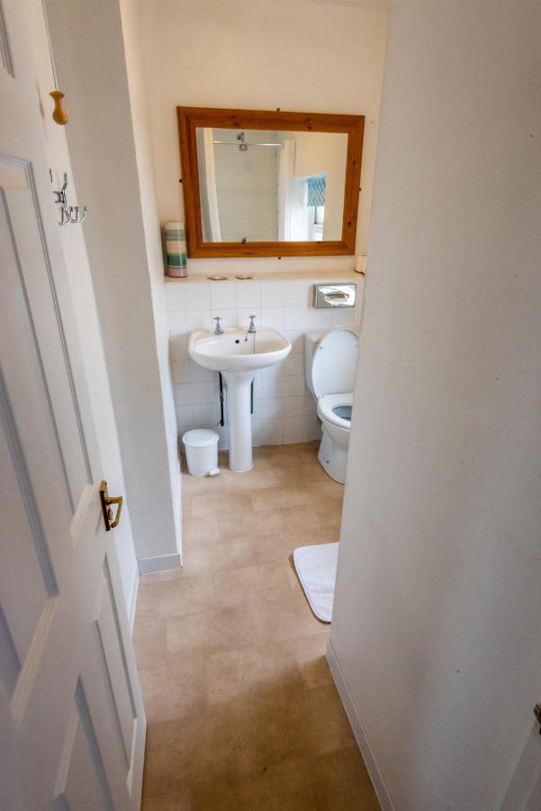 Aarondale Guest House Hartlepool Exterior photo
