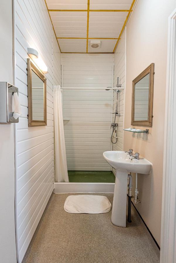 Aarondale Guest House Hartlepool Exterior photo