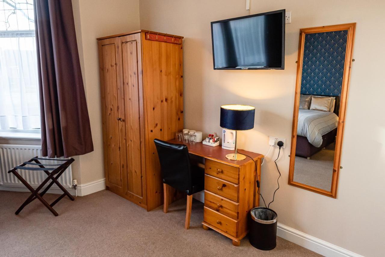 Aarondale Guest House Hartlepool Exterior photo